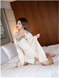 被几个男的同时做好爽/暖暖日本在线手机免费完整版